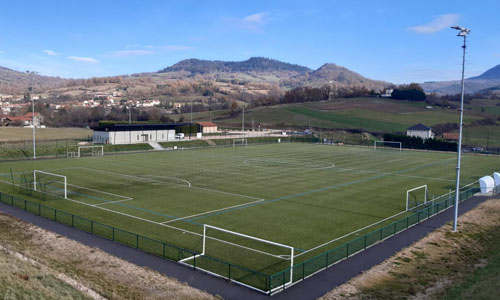 Terrain de foot synthétique